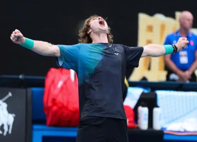 样引人关注 样引人关注