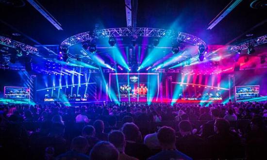 輕球員的潛 輕球員的潛