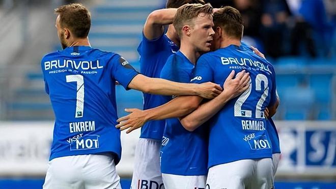 冲小组第一 冲小组第一