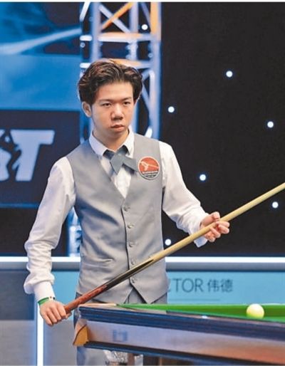 亿万球迷的 亿万球迷的